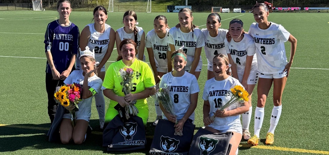TC3 women's soccer team on sophomore day